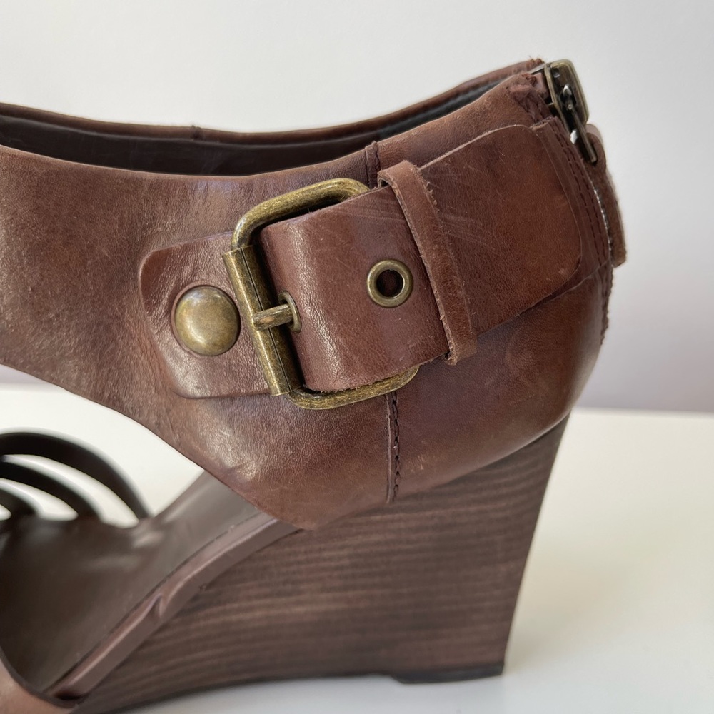 VIA SPIGA BROWN LEATHER WEDGE SANDALS - Picture 10 of 12